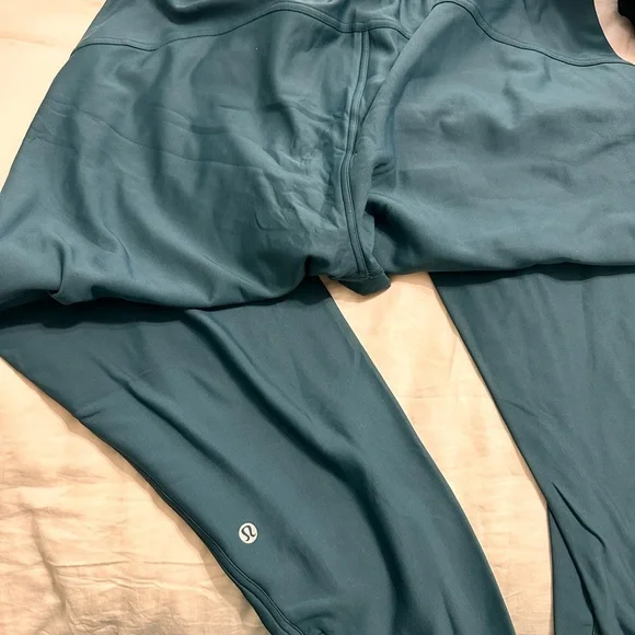 Lululemon Joggers – Size 10 – Teal/Blue Green – Comfortable & Stylish - Picture 2 of 4